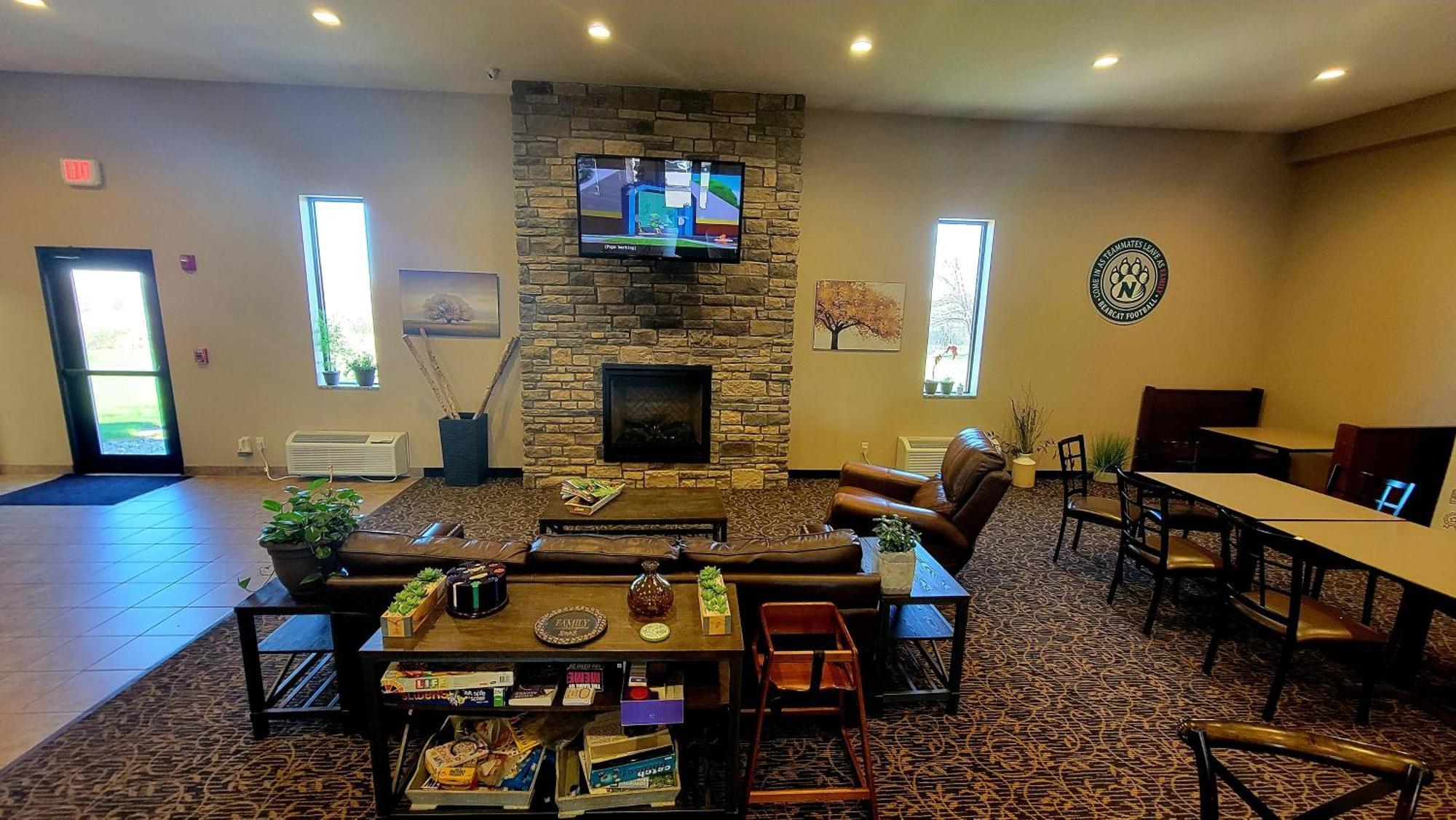 Cobblestone Inn&Suites - Maryville Extérieur photo